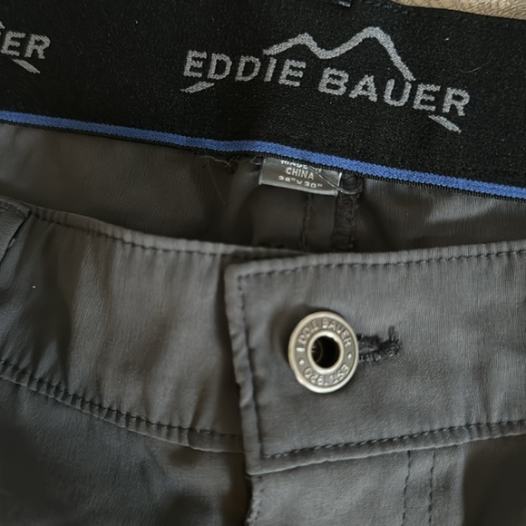 3 Eddie Bauer performance pants 38 x 30 - Picture 4 of 16